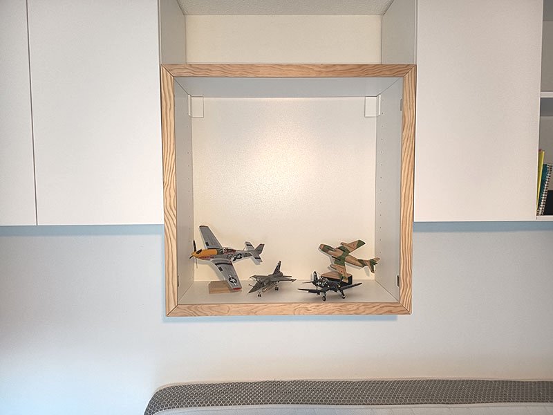 Wall display case